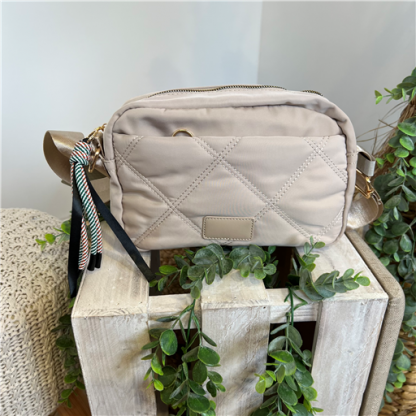 Petit sac beige Flora and Co