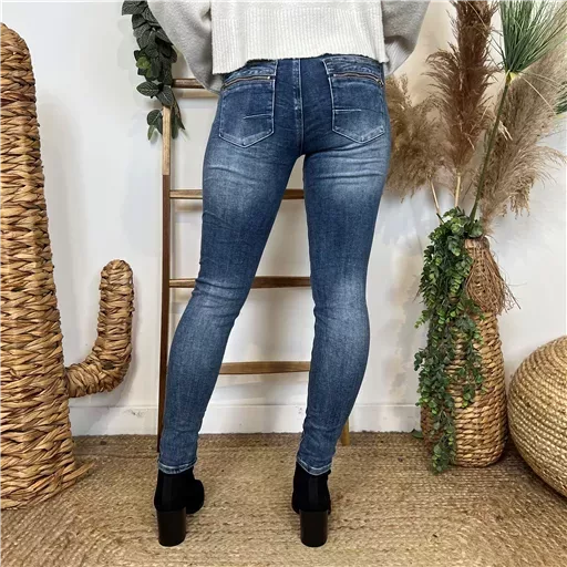 P069- New jean Melly.and.Co (Xs-Xl) (denim foncé) – Image 7