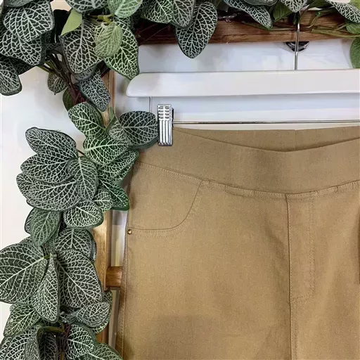 R273- Tregging Christy (T42-T52) (beige) – Image 5