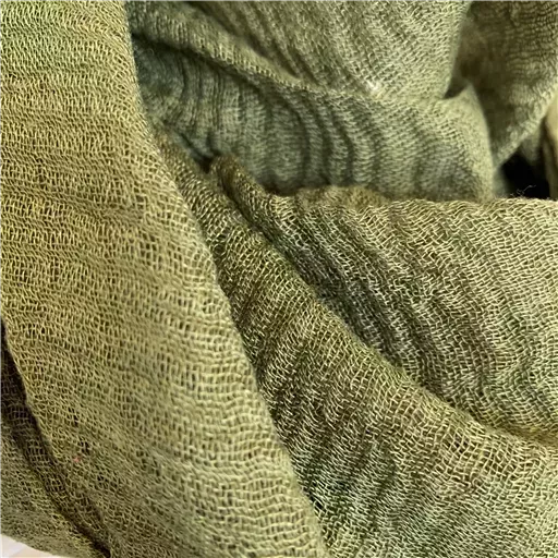 Y510– Foulard uni froissé (kaki) – Image 3