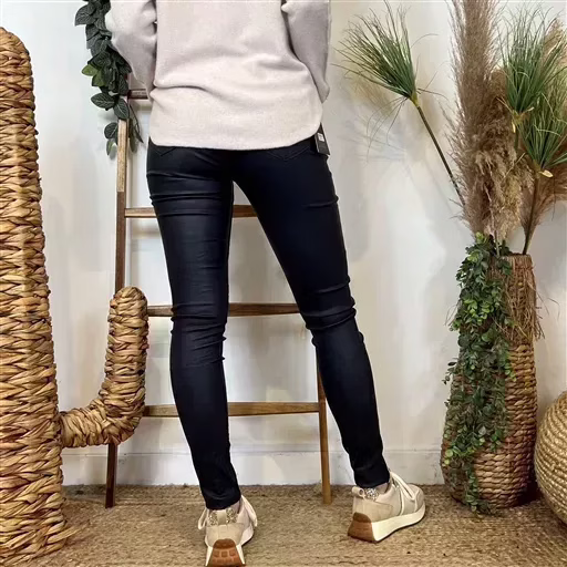 M969- Jean slim Enduit (T36-T44) (marine) – Image 9