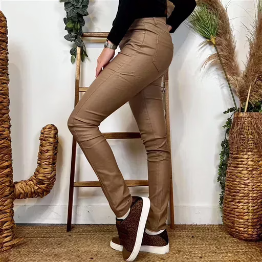 M969- Jean slim Enduit (T36-T44) (beige) – Image 10