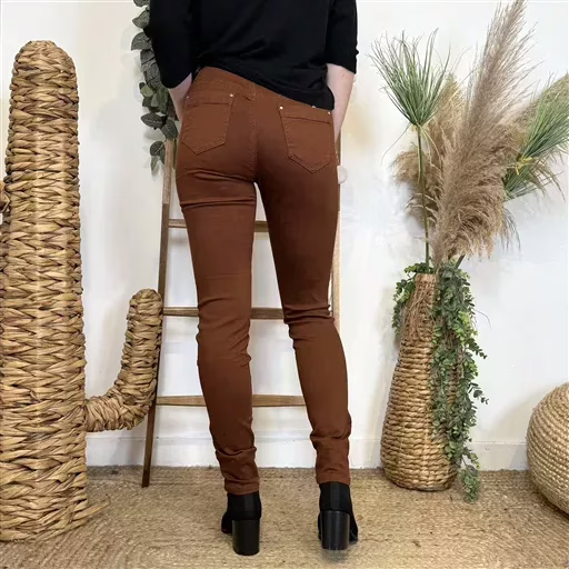 O515- Jean Slim Voggo (T36-T44) (cognac) – Image 4