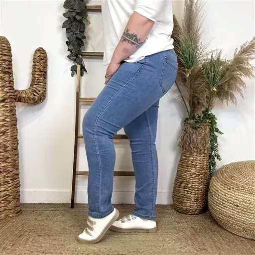 N598- Jean coupe Slim Voggo (T42-T50) (denim clair) – Image 3