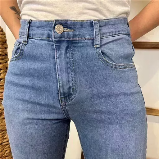 N277- Jean Slim (T36-T44) (denim clair) – Image 5