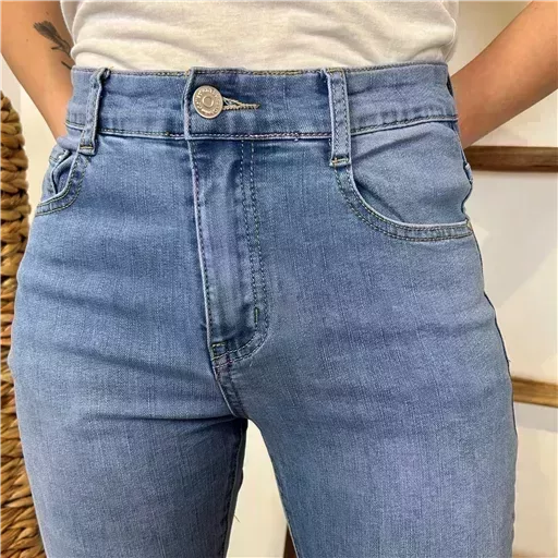 N277- Jean coupe Slim (T36-T44) (denim clair) – Image 5