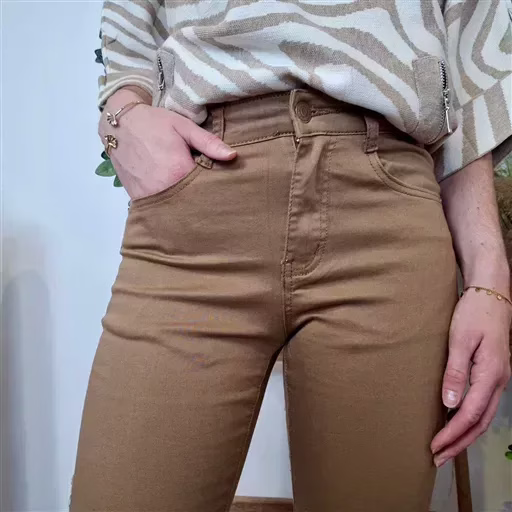 O138- Jean 7/8ème Voggo (T34-T44) (camel) – Image 5