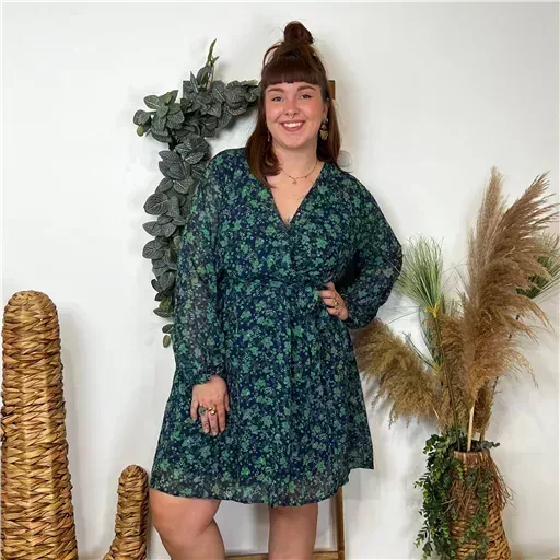 K821- Robe fluide Maëlle (T40-T48) (vert) – Image 2