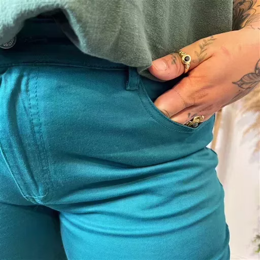 O115- Jean 7/8ème Voggo (T42-T52) (bleu canard) – Image 5