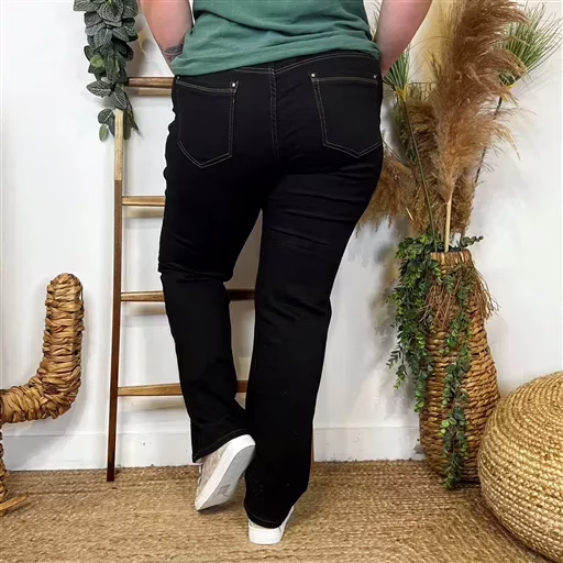 O169- Jean Droit Voggo (T42-T52) (noir) – Image 4