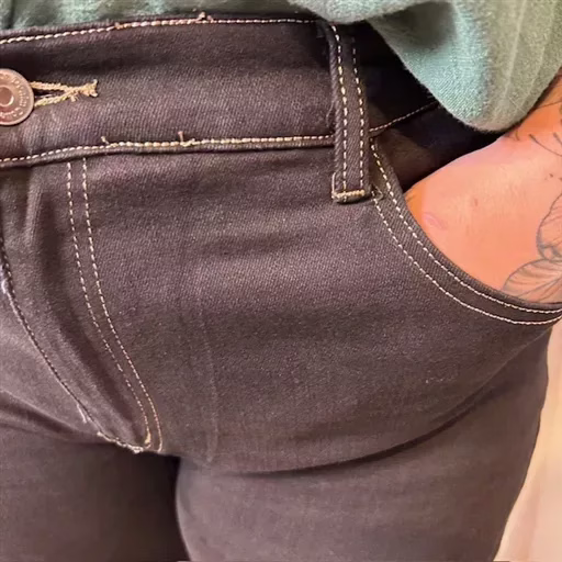 O169- Jean Droit Voggo (T42-T52) (noir) – Image 6