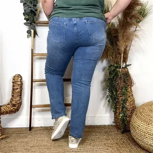 O167- Jean Droit Voggo (T42-T52) (denim clair) – Image 4