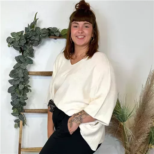 Z125- Pull loose Crop-Top (Gt) 🇮🇹 (ecru) – Image 3