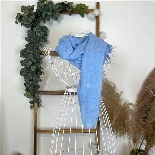 Y510– Foulard uni froissé (bleu ciel)