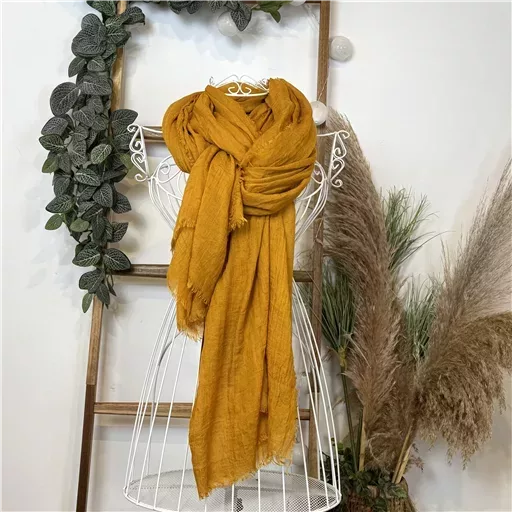 Y520- Foulard uni large (moutarde)