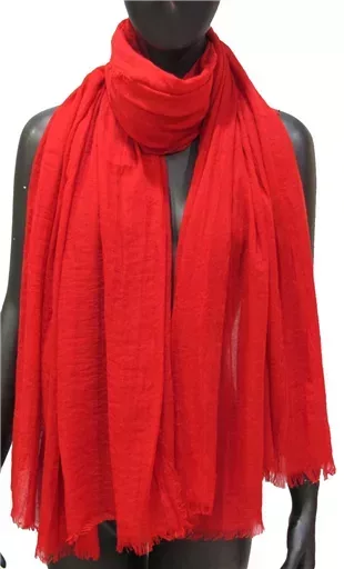Y520- Foulard uni large (rouge) – Image 4