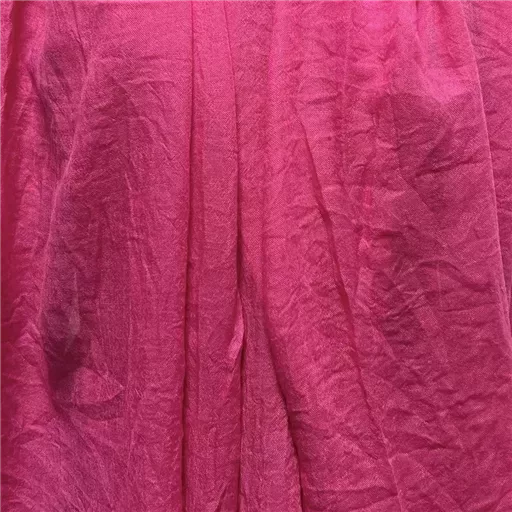 Y520- Foulard uni large (fuchsia) – Image 3