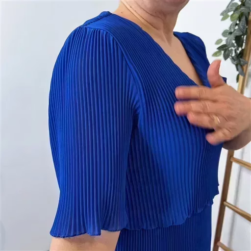 K321- Robe Plissée unie (TU) 🇮🇹 (bleu royal) – Image 5