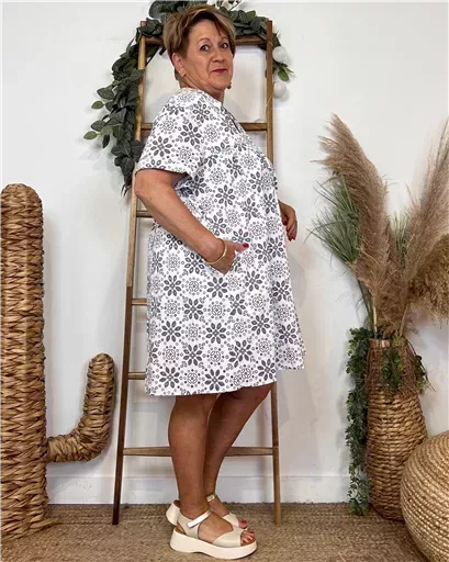 K144- Robe-Short Imprimée (T40-T48) (blanc) – Image 7