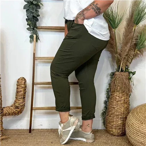 Z149- Pantalon stretch C'Mélodie 🇮🇹 (kaki) – Image 3