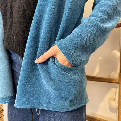 K132- Veste cotelée capuche (Tu) (bleu canard) – Image 5