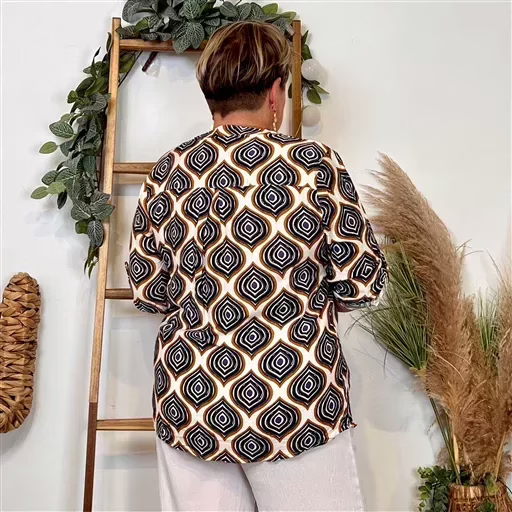 Z123- Blouse "Christy" (T44-T52) (noir) – Image 4