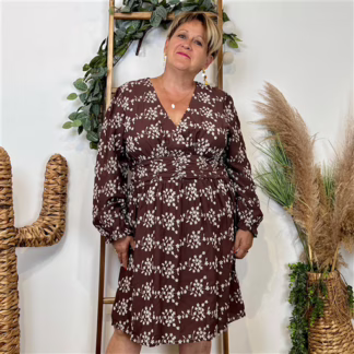 K108- Robe uni plumetis (T40-T48) (marron)