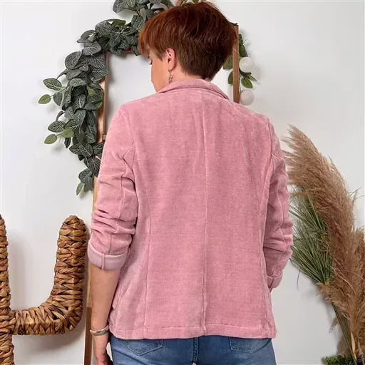 K035- Blazer velours (T36-T44) 🇮🇹 (vieux rose) – Image 4