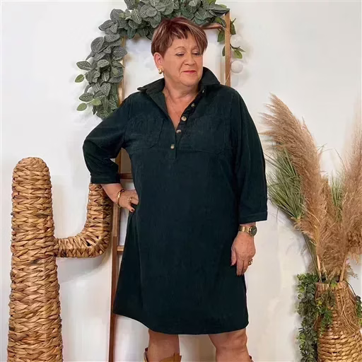 J888- Robe Velours "Maëlle" (T40-T48) (vert sapin) – Image 3