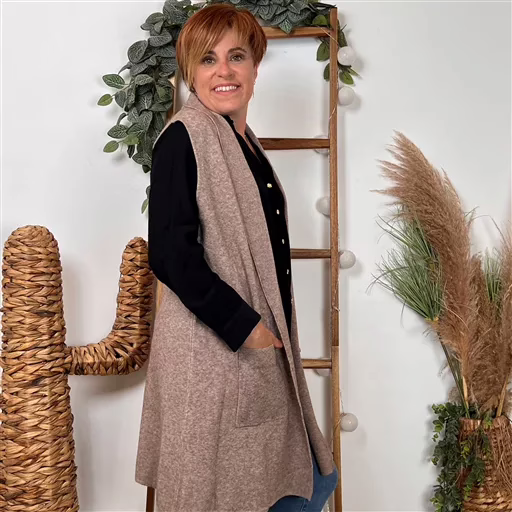 K067- Gilet sans manche "Maëlle" (Tu) (taupe) – Image 4