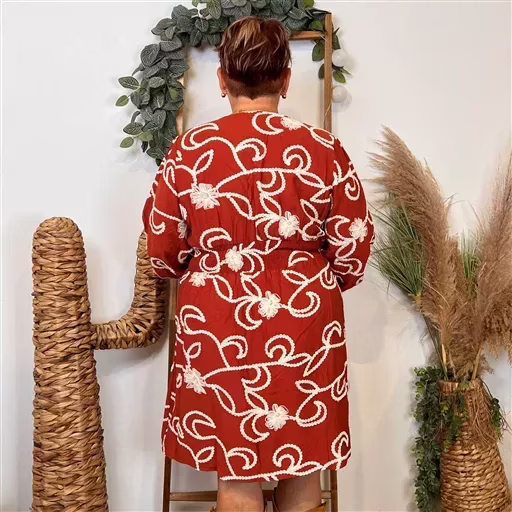 K096- Robe unie brodée (T40-T48) (rouille) – Image 4