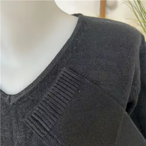 Y249-Tricotonic Col V les T38 & 42 (noir) – Image 4