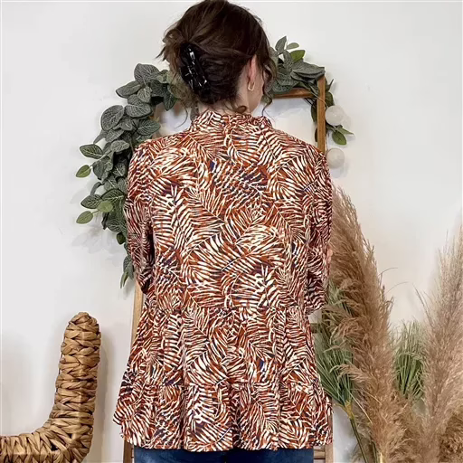 K040- Blouse By.One “Tendance” (T36-T38) (marron) – Image 4