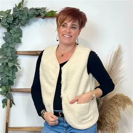 K021- Gilet sans manche moutonné (T36-T40) (beige) – Image 6