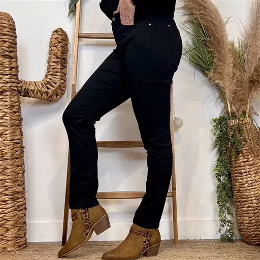 M970- Jean Slim Voggo (T36-T44) (noir) – Image 2