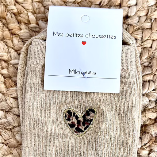 V298- Chaussettes Mila paillettes "Coeur" (beige) – Image 3