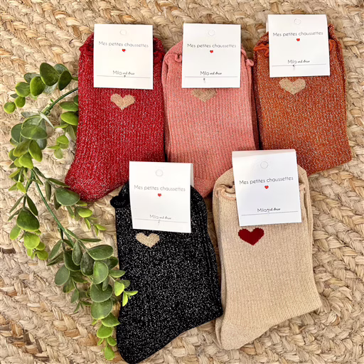 V295- Chaussettes paillettes "Coeur" , Mila (beige) – Image 3