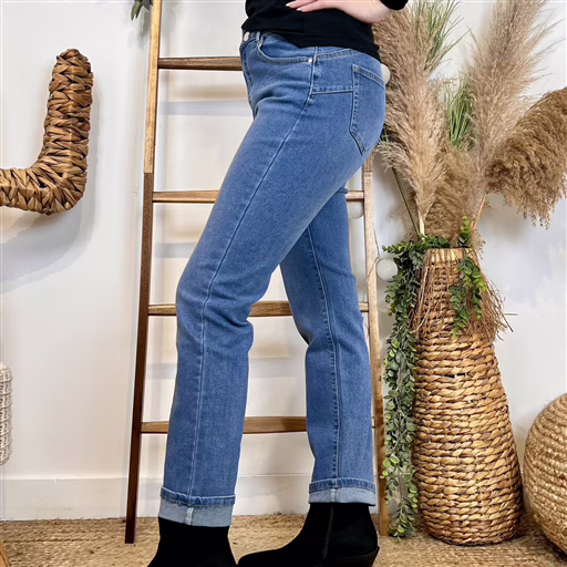 M900 - Jean Droit Push-up (T36-T44) (denim) – Image 3