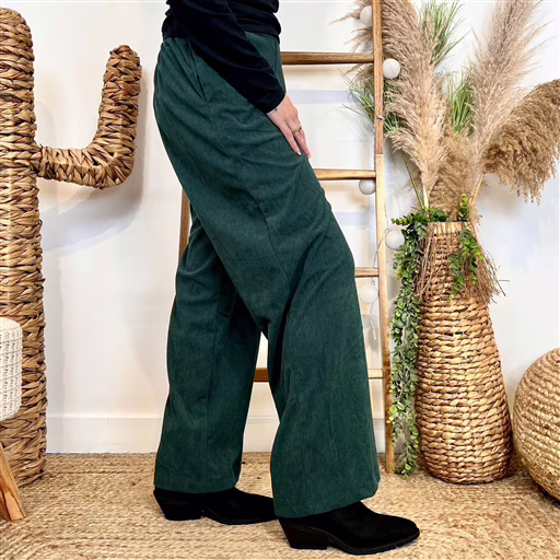 L754 – Pantalon Velours (T36-T40) (vert sapin) – Image 3