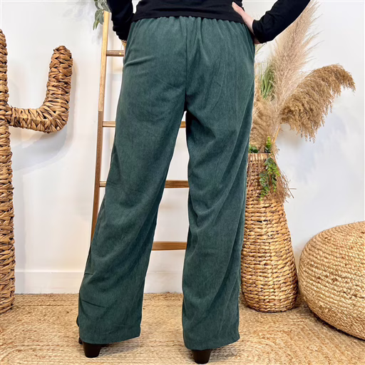L754 – Pantalon Velours (T36-T40) (vert sapin) – Image 4