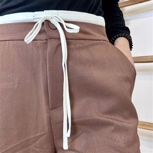 M800 - Pantalon avec bande blanche (T36-T40) (marron) – Image 5