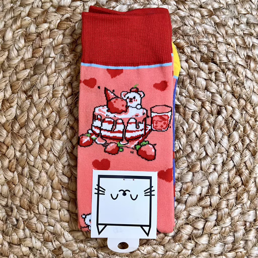 V285 - Chaussettes à motifs (rouge) – Image 2