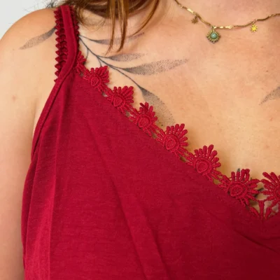 K947- Débardeur Christy (T44-T52) - bordeaux - 52