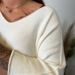 Pull court femme loose « Jolies Formes » - blanc - taille-unique-grande-taille