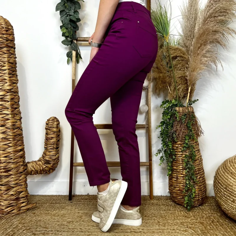 O152- Jean Slim (T34-T44) - violet-mauve - 44