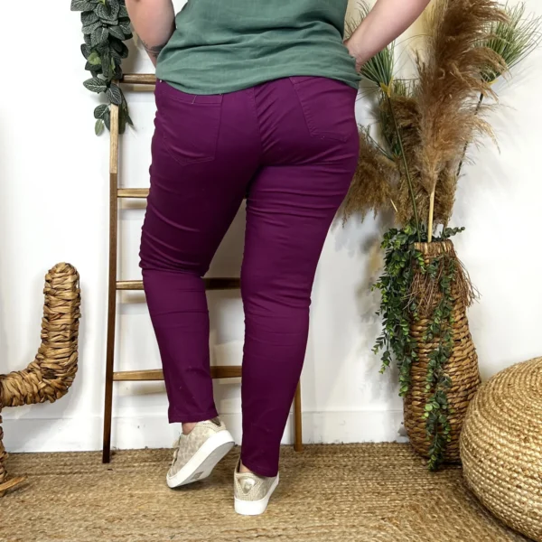 O151- Jean Slim Voggo (T42-T52) - violet - 52