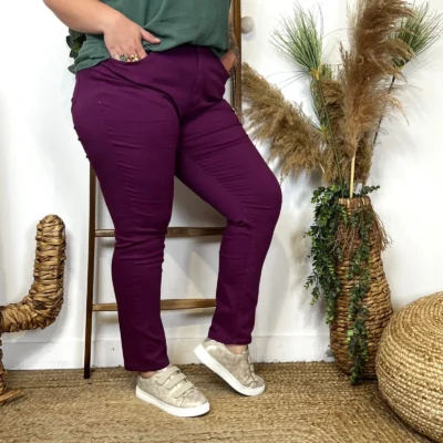 O151- Jean Slim Voggo (T42-T52) - violet - 52