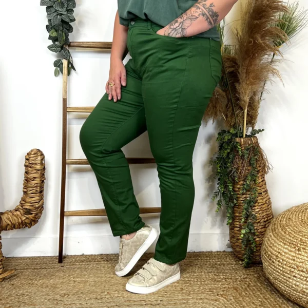 O157- Jean Slim Voggo (T42-T52) - vert-emeraude - 52