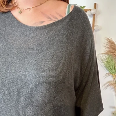 K861- Pull fin "Jolies Formes" - noir - taille-unique-grande-taille