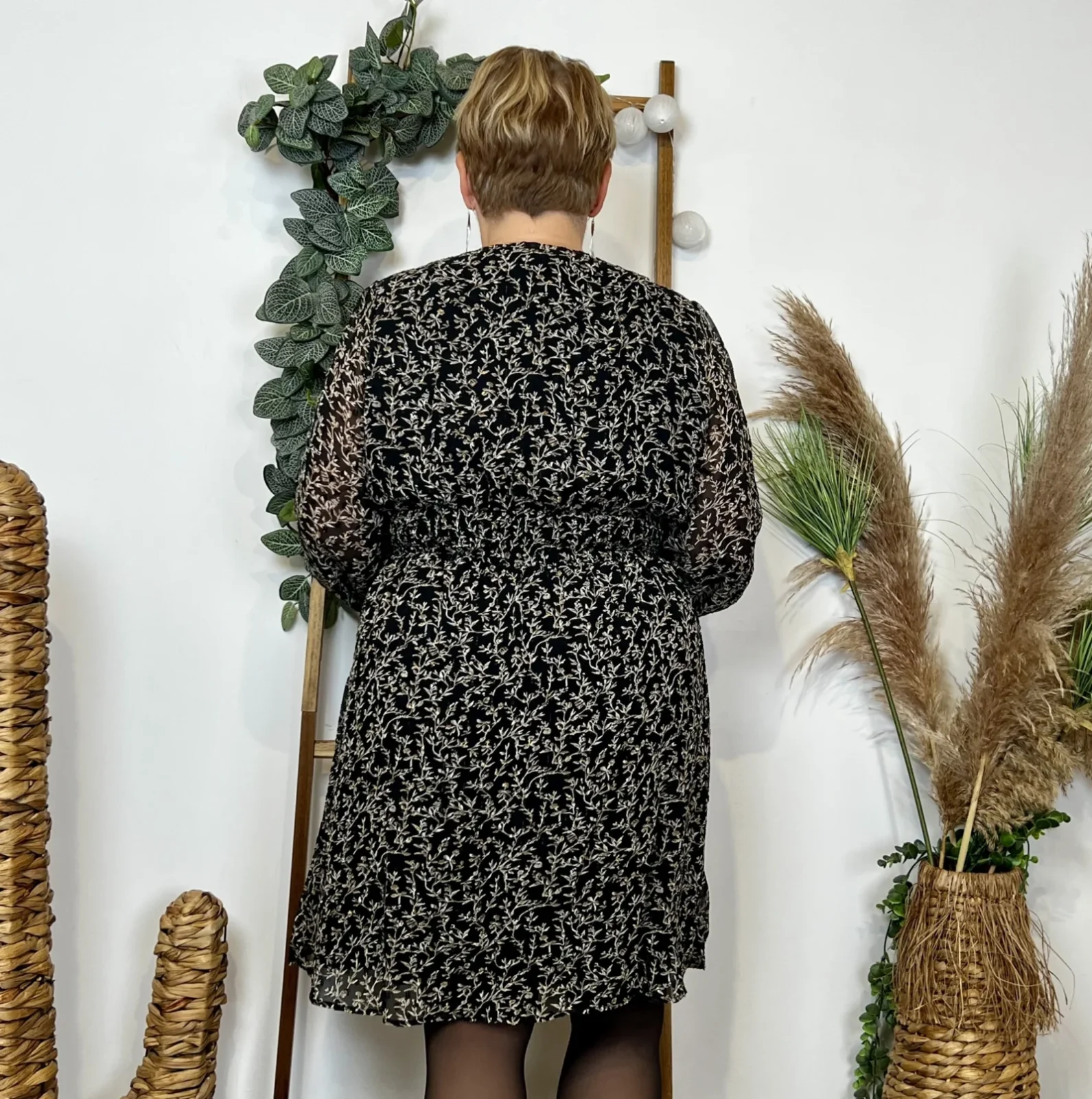k821- Robe trapèze bicolore (T40-T48) - noir - 48